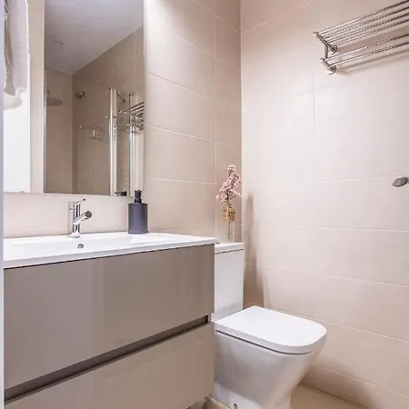 Poemas & Rimas De Becquer דירה *